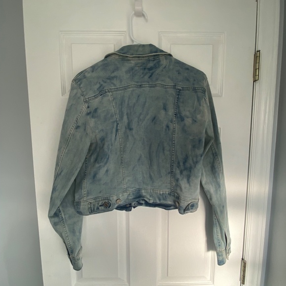 Levi's Acid Wash Jean Jacket - Picture 3 of 5